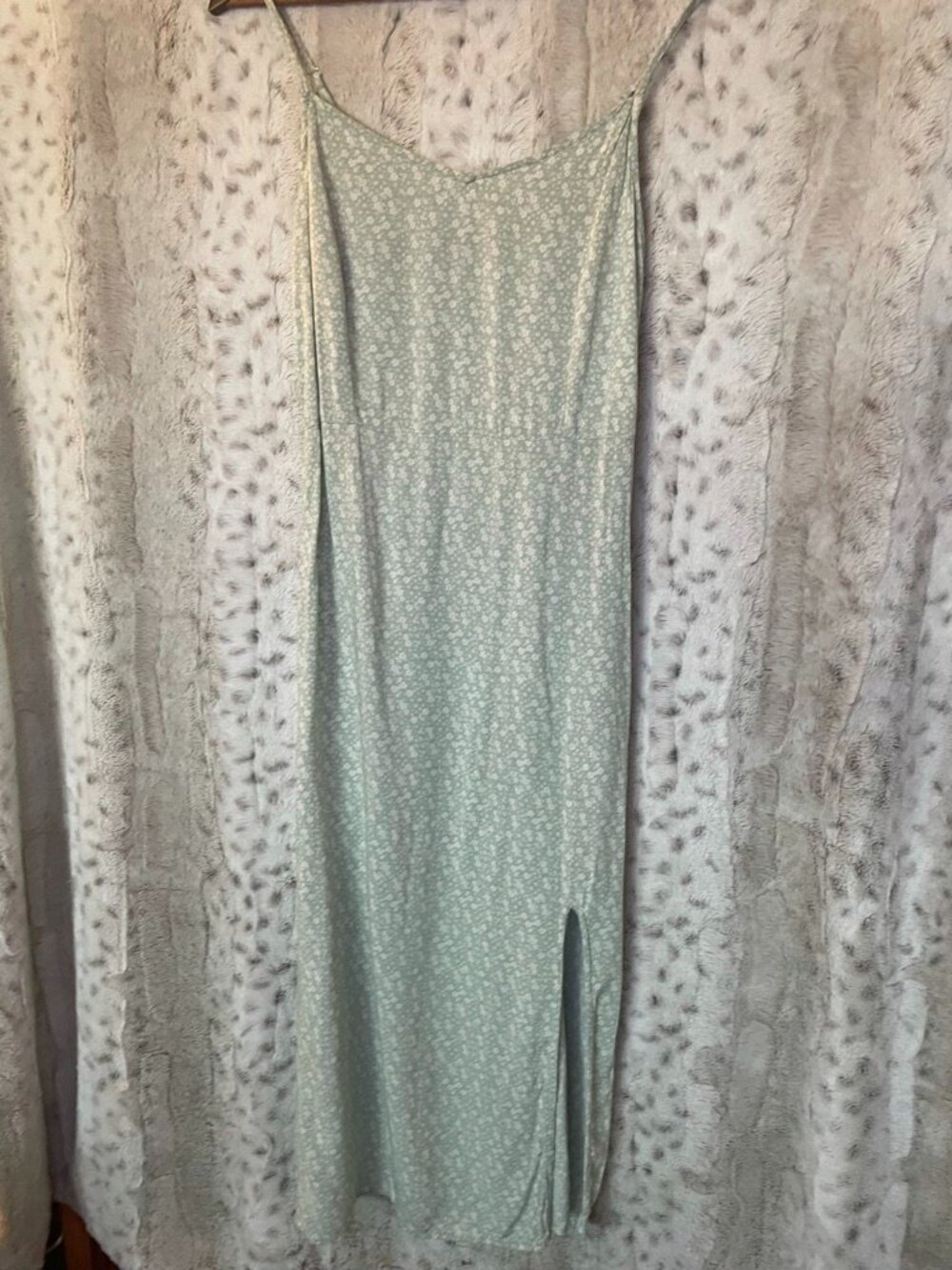 Harlow Sage Green Floral Midi Dress Size M Cottagecore Boho Slip Dress